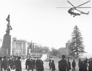скриншот adm_vlc | 10 фактов об эволюции главной елки Владивостока
