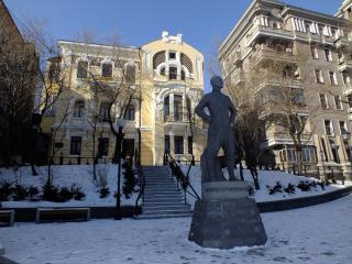 wikipedia.org | Десять удивительных фактов о династии Бринер